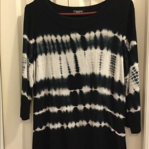 🐝 PD⬇️ black and white top size L